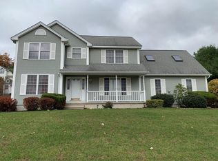 20 Pheasant Dr, Westfield, MA 01085