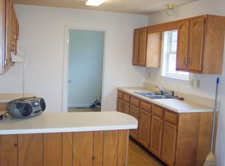 871 Highway 1228, East Bernstadt, KY 40729