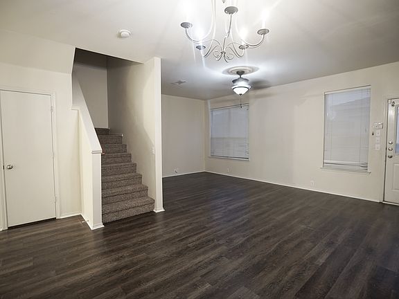 2nd image of 10640 Astor Dr