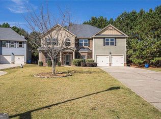 333 Pennant Ln, Fairburn, GA 30213