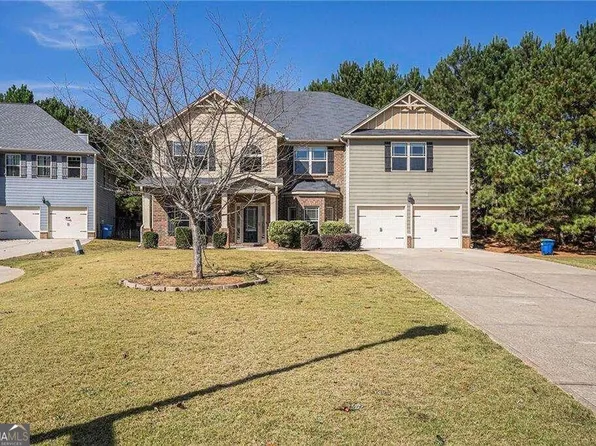 333 Pennant Ln, Fairburn, GA 30213