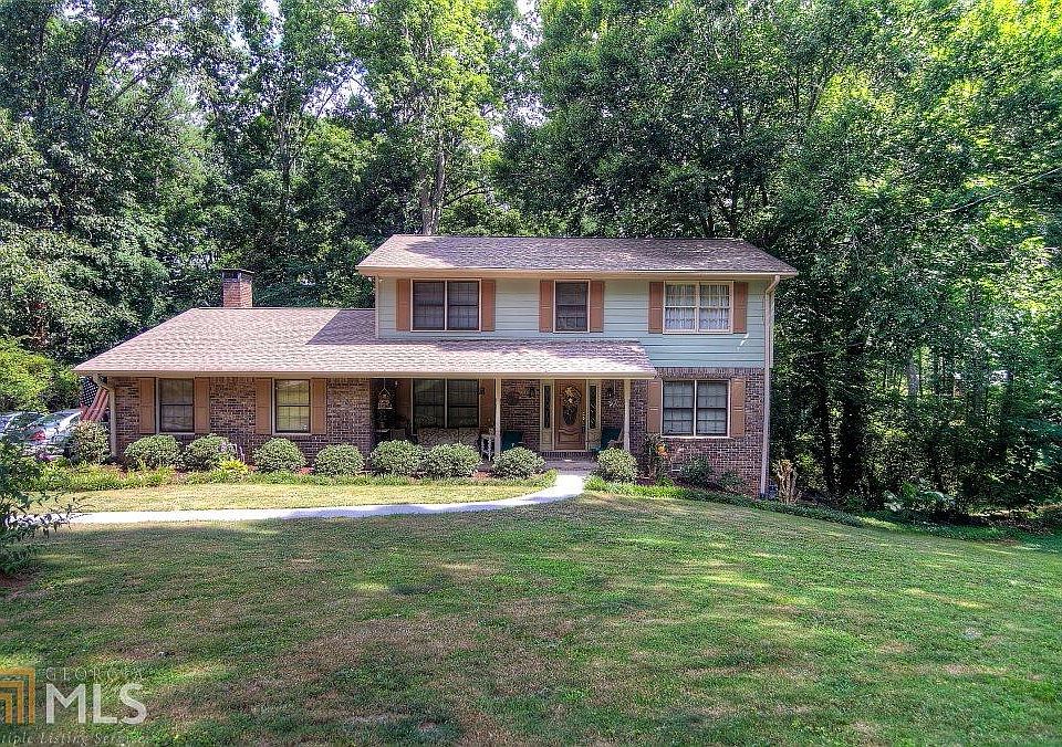 1st image of 1966 Tanglewood Dr