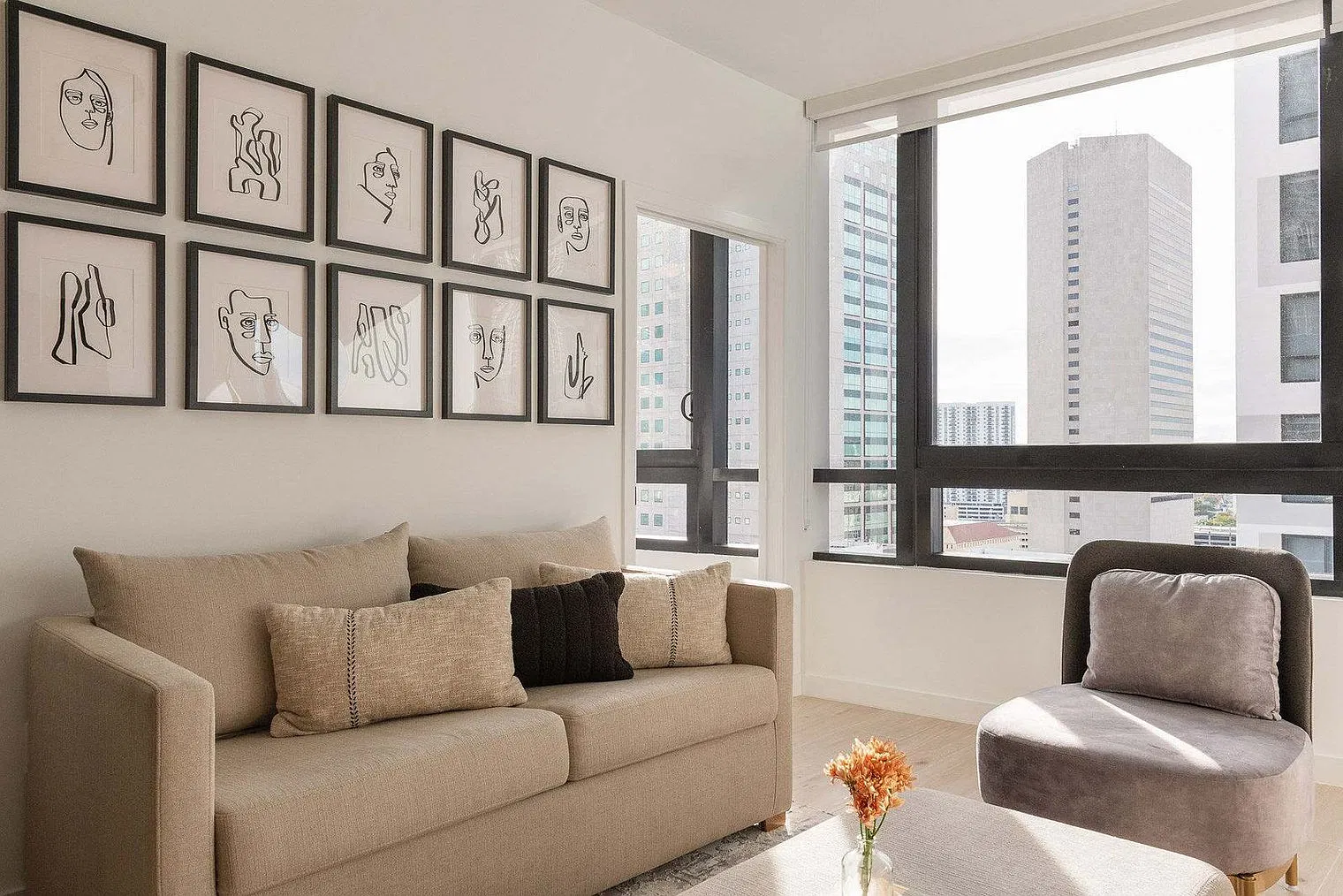 2 bed, 2.0 bath, 775 sqft, $11,435 — Photo 1