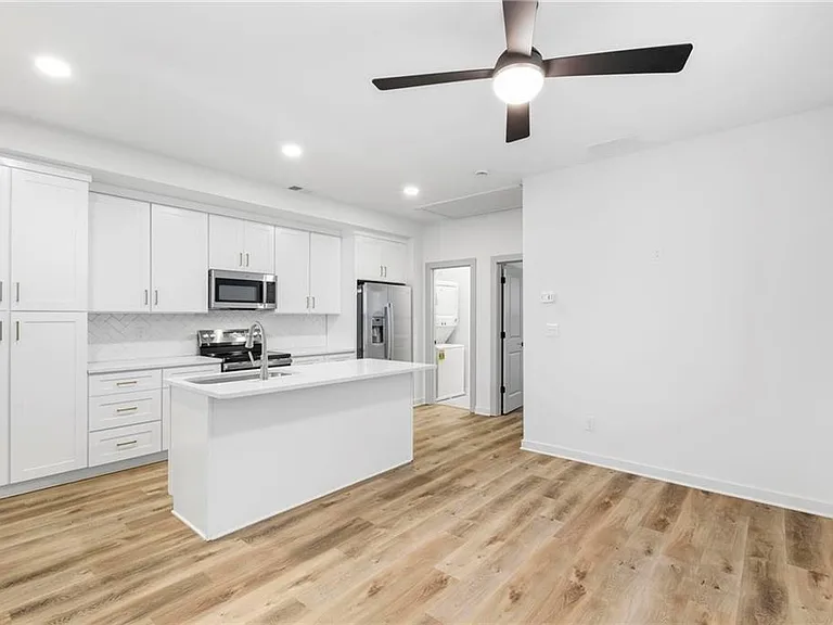 128 Hilltop Dr SW #A — Photo 6