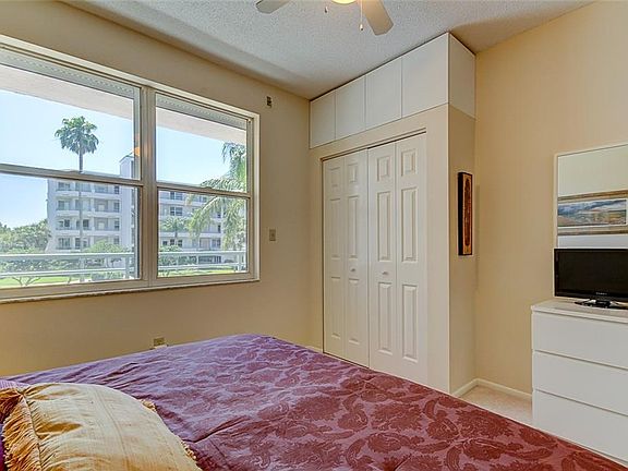 5th image of 8021 Sailboat Key Blvd S APT 105