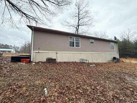 3rd image of 253 Ohair Rd