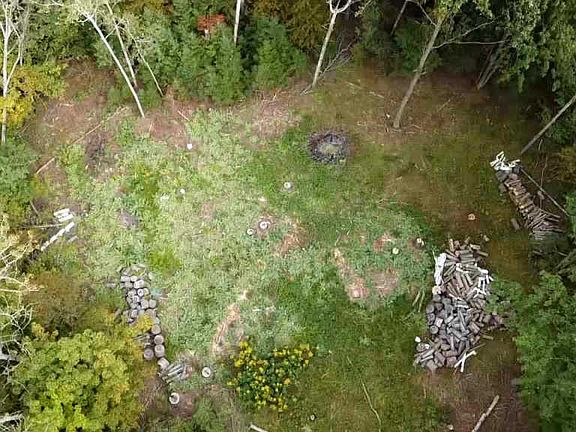 4th image of Henry Ct #Lot 16