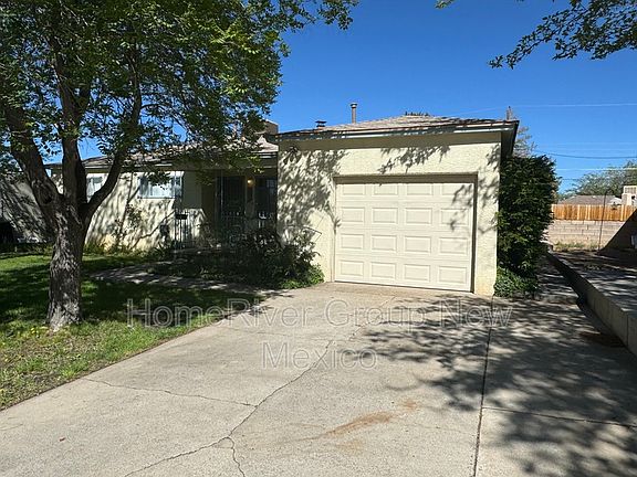 2nd image of 9533 Arvilla Ave NE