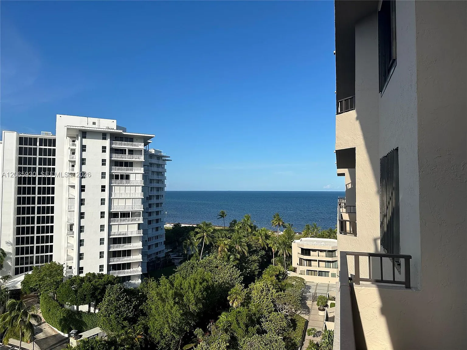 Key Colony No 2 Condo — Photo 2