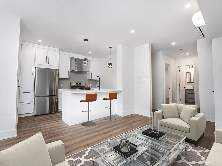 85 Rosemount Ave #C — Photo 2