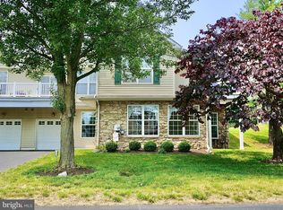 1542 Snead Grn, Springfield, PA 19064