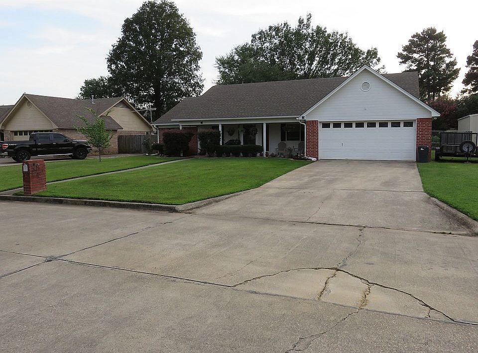 1st image of 5503 Shadowood Dr