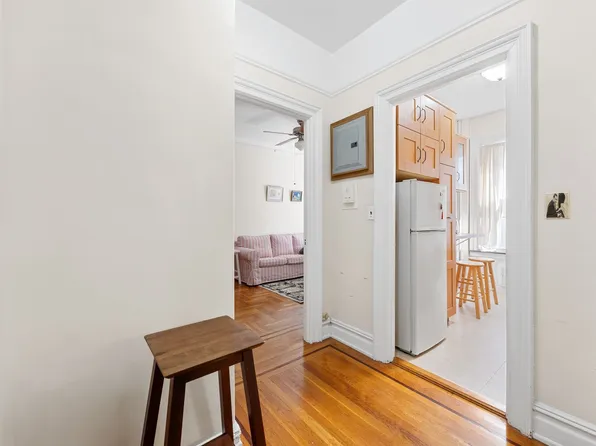 521 41st Street image 14 of 21