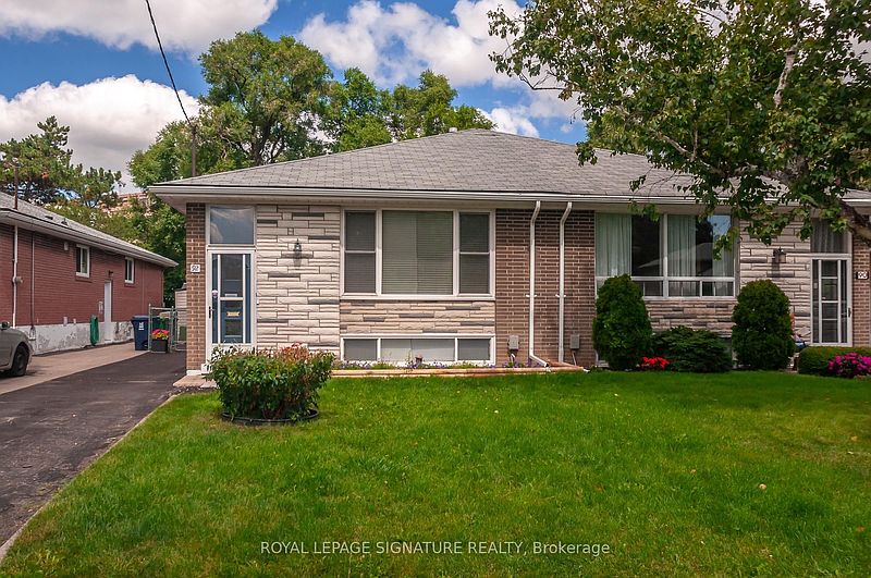 Toronto House for rent - 4 Bedrooms in Toronto