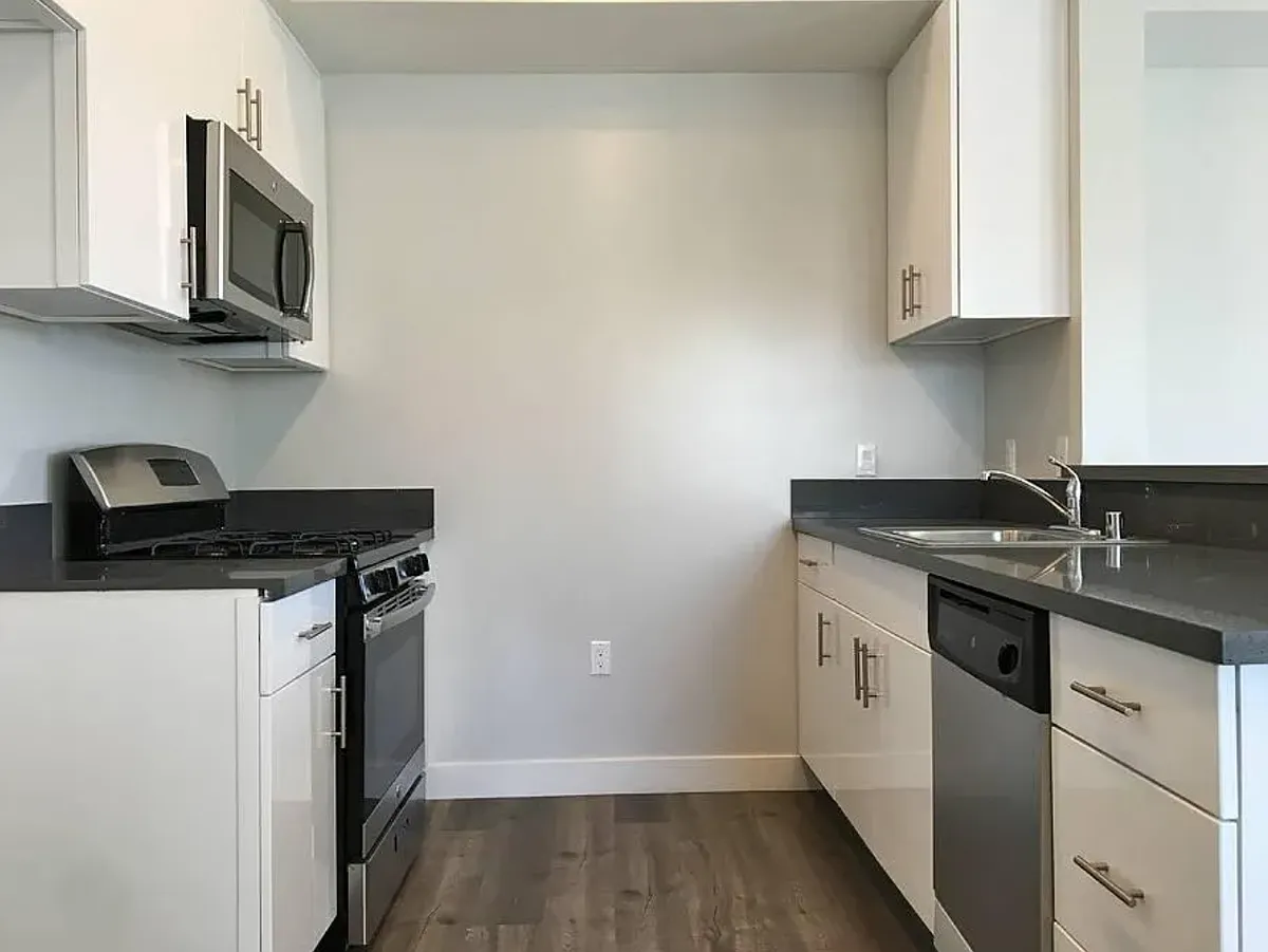 Building Photo - 8855 Noble Ave #2
