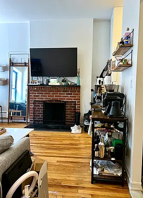 Rented by Compass | media 3