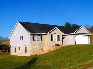 17962 Glenwood Dr, Abingdon, VA 24211