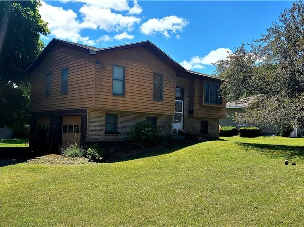 122 Garland Rd, Syracuse, NY 13219