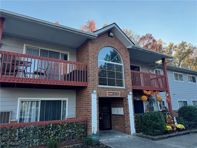 27083 Oakwood Cir APT 216X, Olmsted Twp, OH, 44138