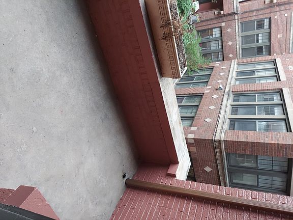 2nd image of 1120-34 W Pratt Ave #1122-2N