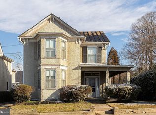 204 Edwards Ferry Rd NE, Leesburg, VA 20176