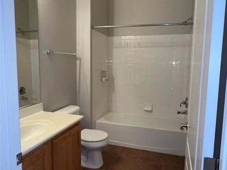 2305 W Horizon Ridge Pkwy #521 — Photo 17