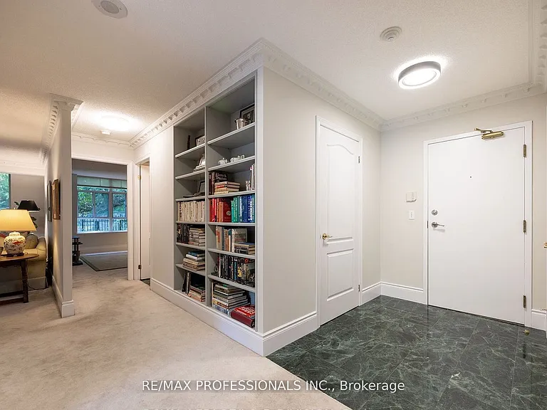 75 York Mills Rd #303 — Photo 3