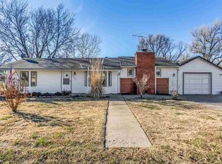 4655 S Pattie Ave, Wichita, KS 67216