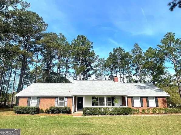 810 McAllister Dr, Vidalia, GA 30474