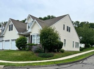 16 Hampshire Dr #16, Wolcott, CT 06716