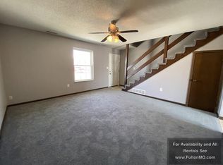 533 Collier Ln, Fulton, MO 65251