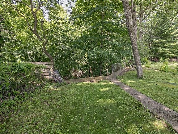 3rd image of 4220 Muriel Ave