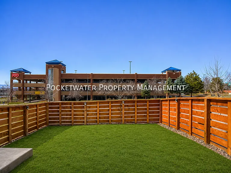 8875 Yates Dr — Photo 29