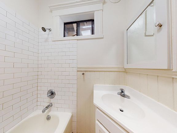 5th image of 1110 Lake St