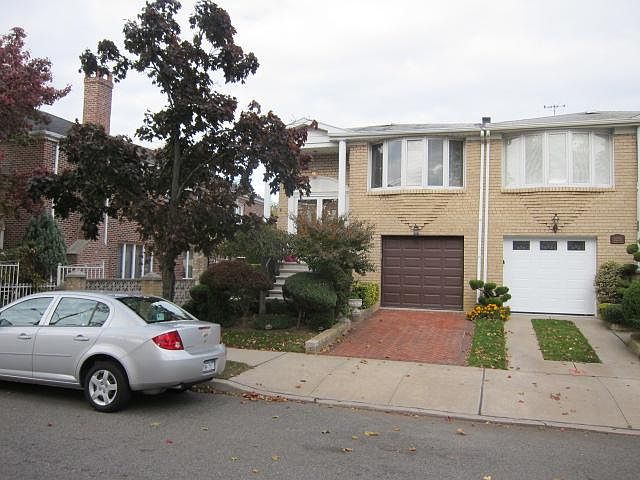 1st image of 2251 East 72nd Street
