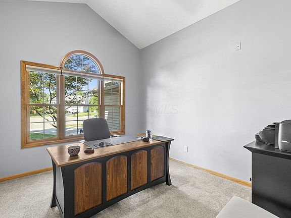4th image of 6603 Burbank Pl