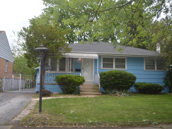17719 Burnham Ave, Lansing, IL 60438