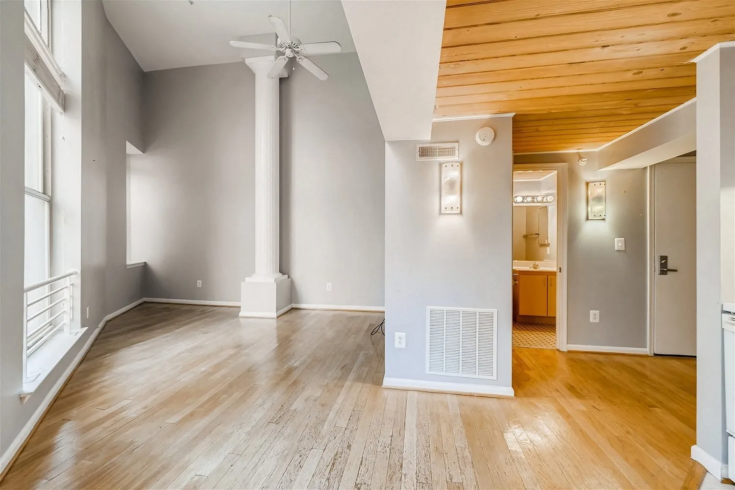 GLC 300 N Charles LLC — Photo 3