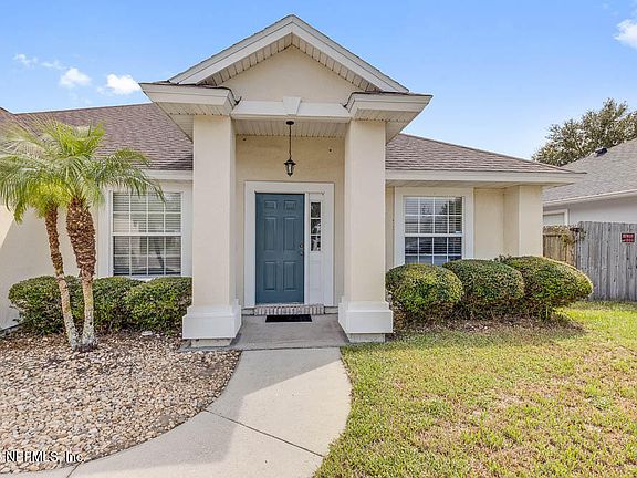 4th image of 2511 COACHMAN LAKES Drive