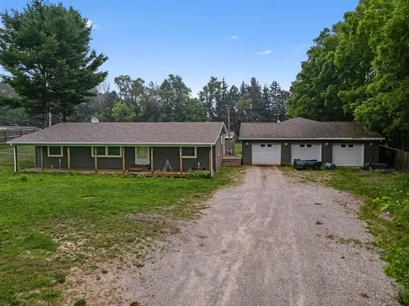 5523 Lake Pleasant Rd S, Osseo, MI 49266