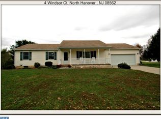 4 Windsor Ct, Wrightstown, NJ 08562
