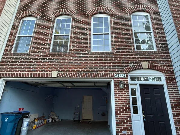 43773 Maison Blanc Sq, Ashburn, VA 20148