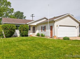 461 Macomb Ave NW, Grand Rapids, MI 49534