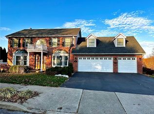 4095 Sugar Maple Ln, Bethlehem, PA 18020