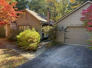 22 Eaton Rd, Framingham, MA 01701