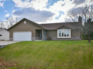 5577 Stonefield Rd, Slinger, WI 53086