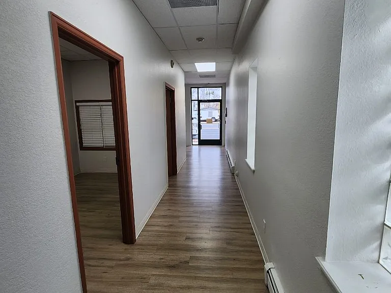 941 Main St #B1 — Photo 12