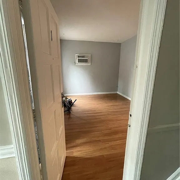 112 Houston St #1 — Photo 2