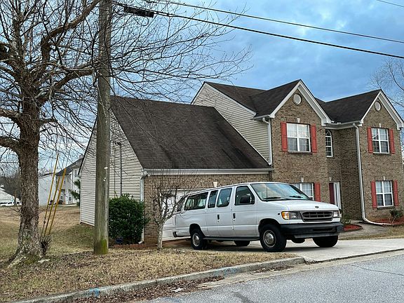 2nd image of 3692 Walnut Creek Way