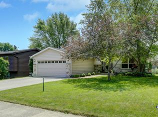 4821 Dorothy Ct, Waukegan, IL 60087